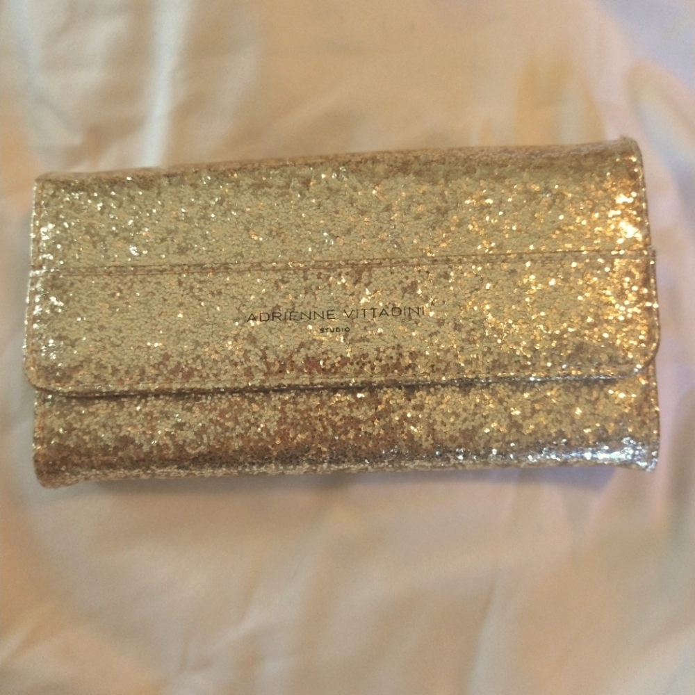💥3 for $18💥Adrienne Vittadini Wallet